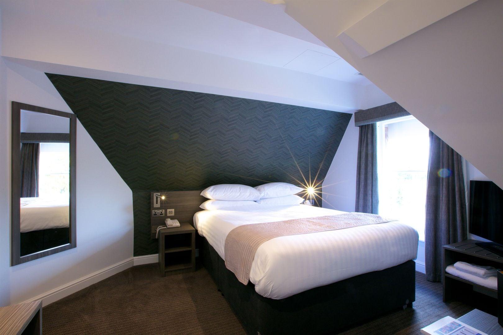 Stourport Manor Hotel Exterior photo
