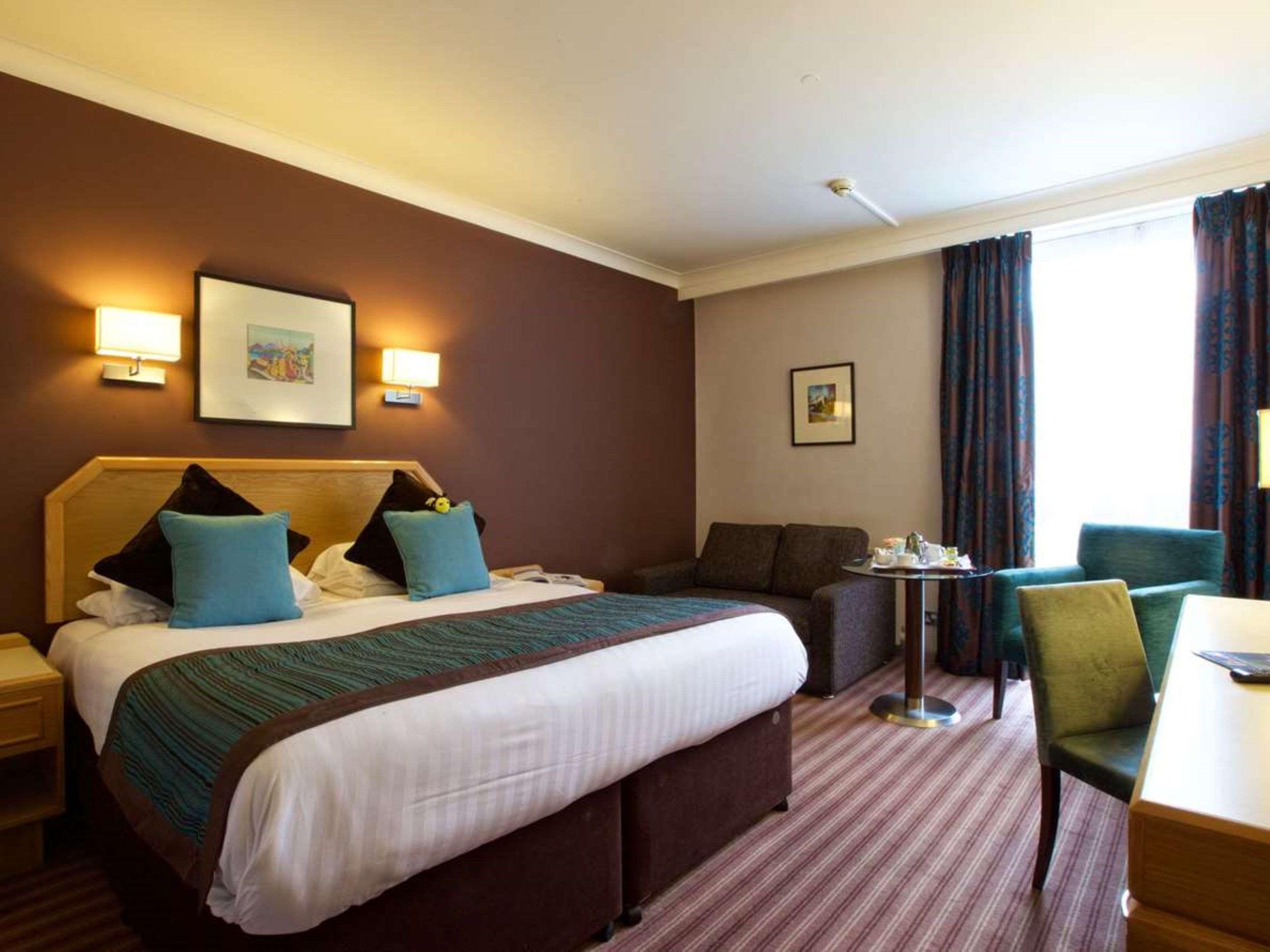Stourport Manor Hotel Exterior photo